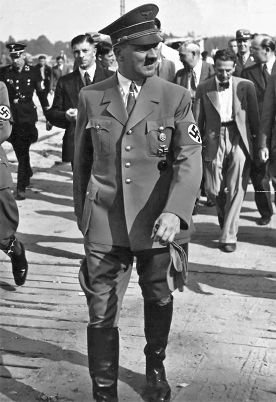 Adolf Hitler arrives in Nürnberg to visit the construction works for the new Kongresshalle